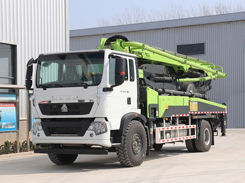 33m Concrete Boom Truck for sale